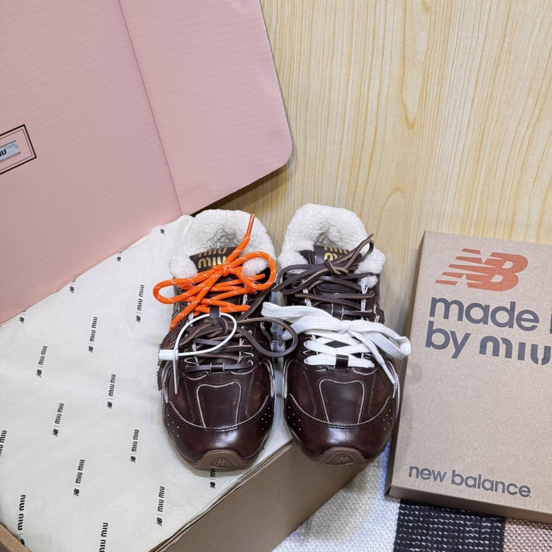 Miu Miu Casual Shoes